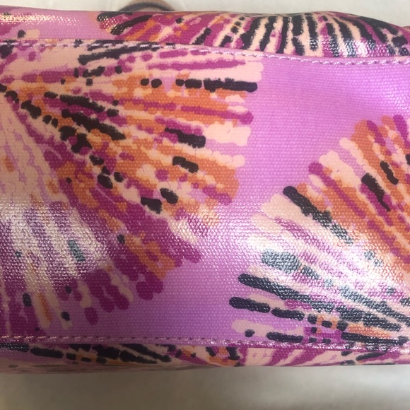 Fossil tote - Picture 13 of 13